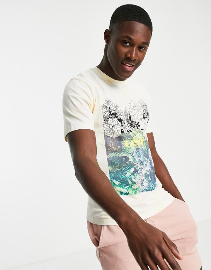 Levi's Ss Relaxed Fit Sketch Floral Print T-shirt In Off White