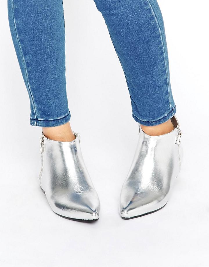 London Rebel Silver Point Side Zip Boots - Silver