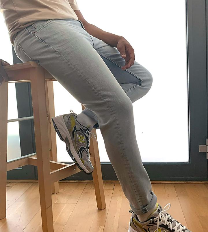Weekday Cone Tapered Fit Jeans In Messy Blue