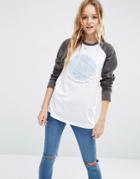 Asos T-shirt With Retro Rocket Print And Contrast Sleeves - White