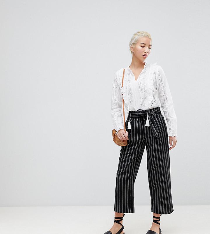 New Look Wide Pinstripe Tie Waist Crop Pants