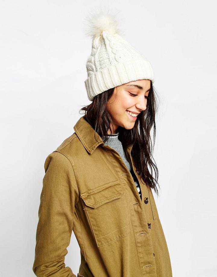 7x Knitted Beanie Hat With Faux Fur Pom Pom - Cream
