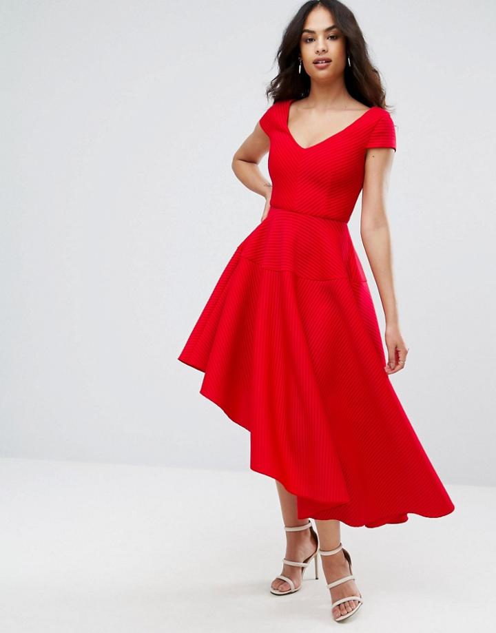 City Goddess Skater Dress With Sweetheart Neck - Red