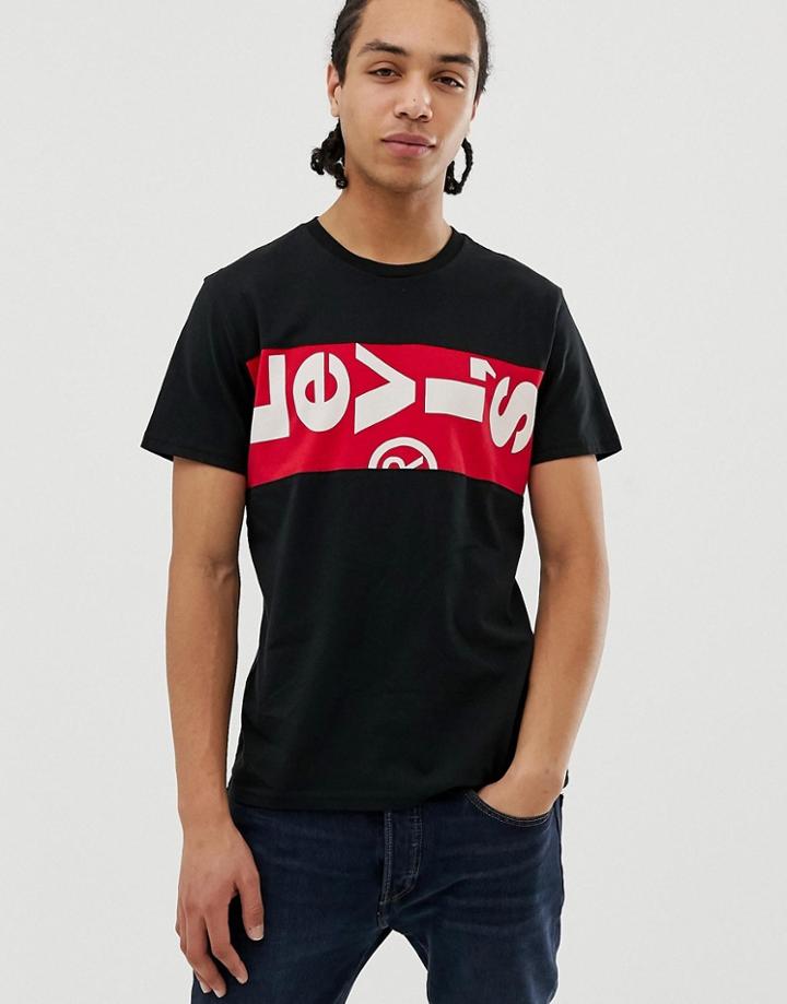 Levi's Chest Lazy Tab Logo Chest Panel T-shirt In Black