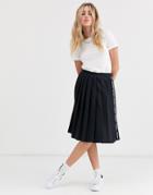 Fred Perry Pleated Skirt-navy