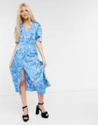 Liquorish Midi Dress With Short Sleeves In Blue Floral Print-blues