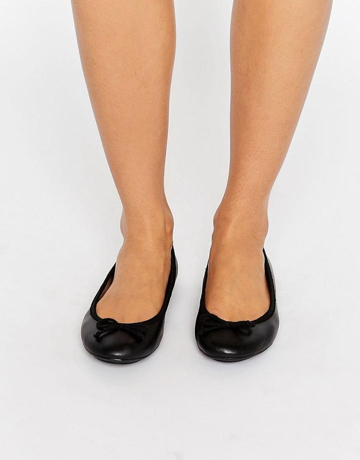 London Rebel Leather Ballerina - Black