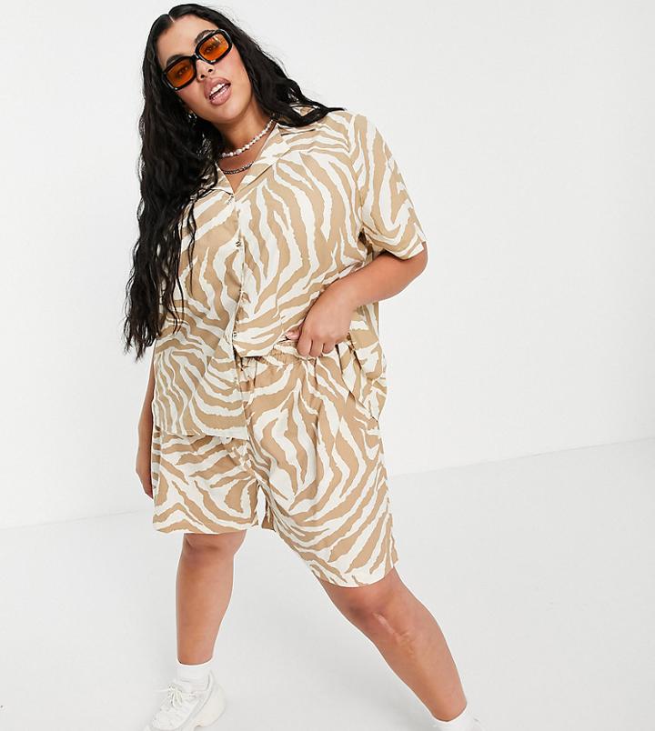 Only Curve Cotton Short In Tan Animal Print - Part Of A Set-brown