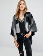 Qed London Color Block Cape With Fringed Detail - Gray