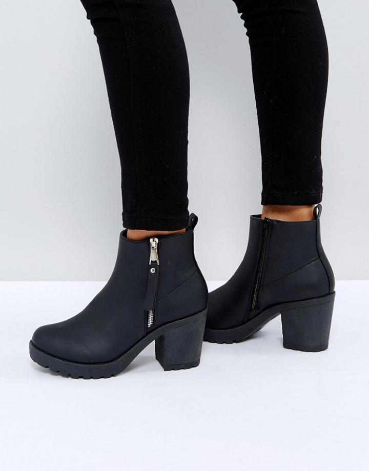 Truffle Collection Side Zip Chunky Heel Boot - Black