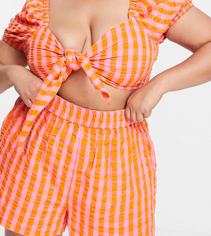Collusion Plus Exclusive Color Gingham Shorts In Pink And Orange
