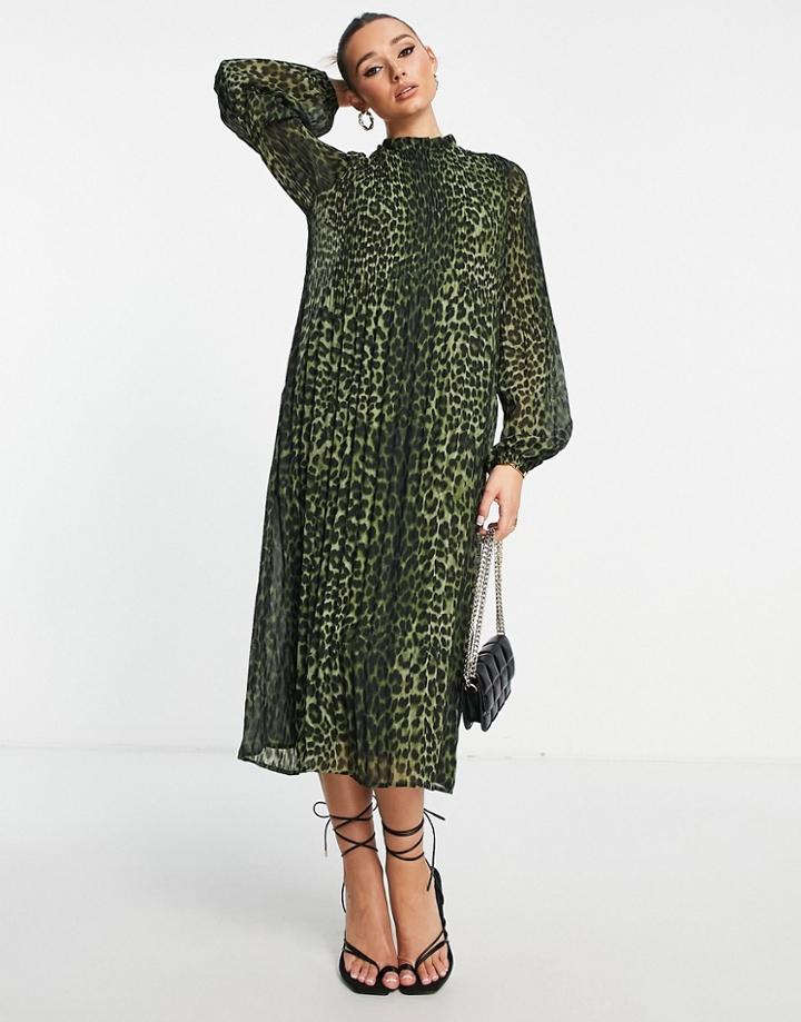 Envii Pleated Maxi Smock Dress In Olive Leopard Print-green
