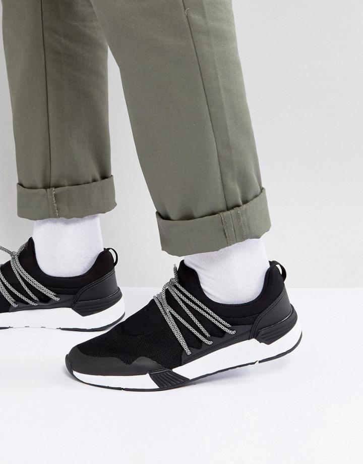 Pull & Bear Sneakers With Contrast Sole In Black - Black