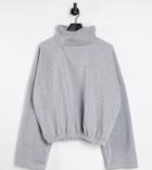 I Saw It First Plus Fleece Lined Sweatshirt In Gray-grey