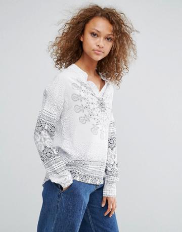 Oeuvre Embroidered Top - White
