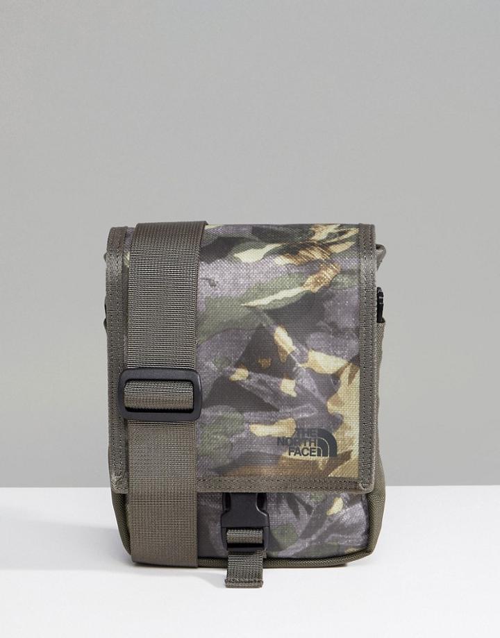 The North Face Bardu Flight Bag In Tropical Camo/green - Green