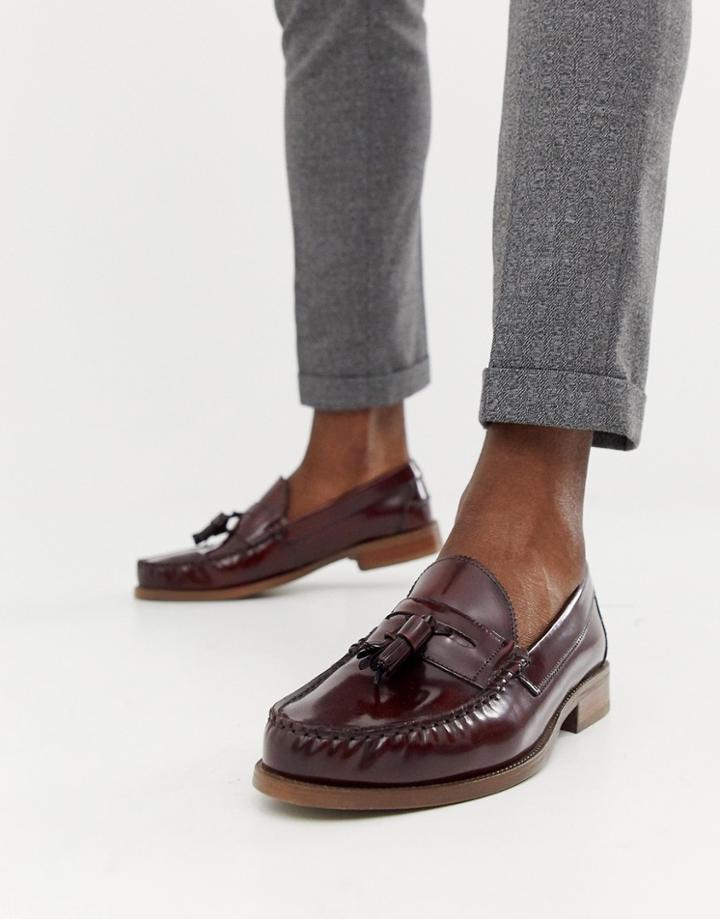 Office Invasion Tassel Loafers In Burgundy High Shine - Red