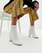 New Look Snake Effect Heeled Ankle Boot In White - White