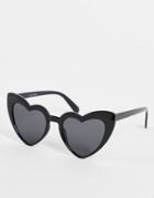 Madein Heart Frame Sunglasses In Black