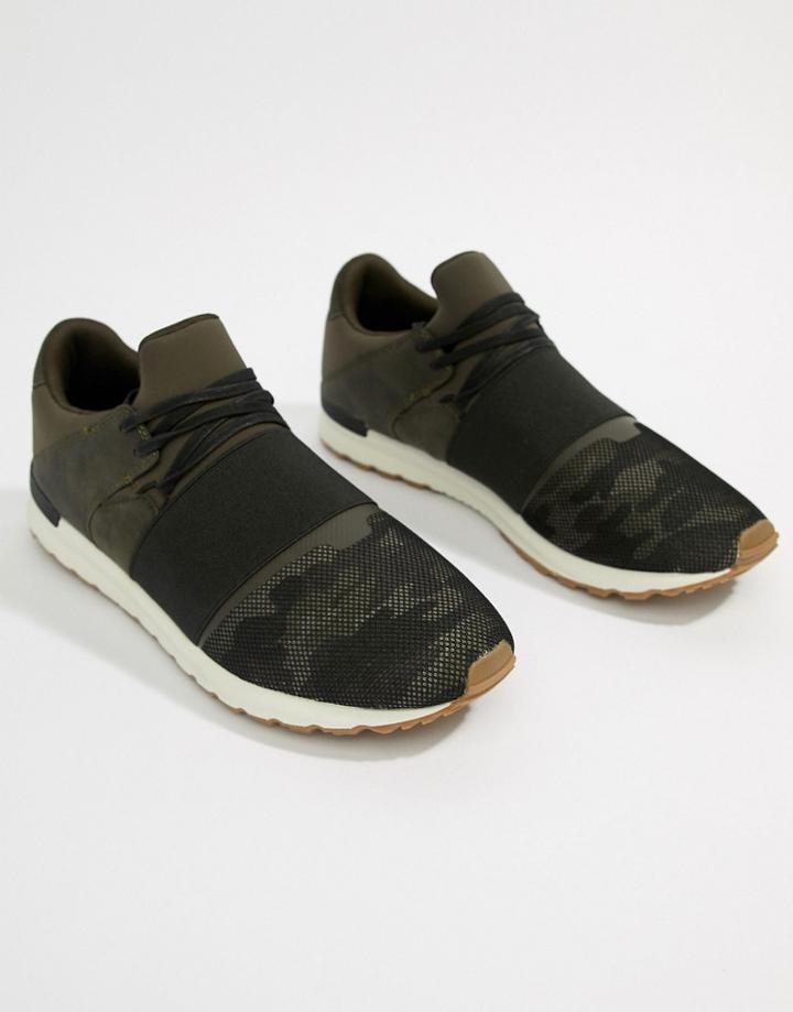 Pull & Bear Elastic Detail Sneaker In Camo - Green