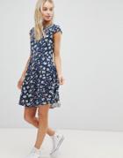 Qed London Floral Skater Dress With Cap Sleeves - Blue