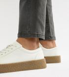 Asos Design Wide Fit Sneakers In White With Gum Sole - White