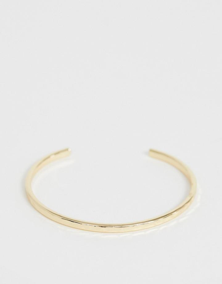 Asos Design Cuff Bracelet In Fine Hammered Detail In Gold Tone - Gold