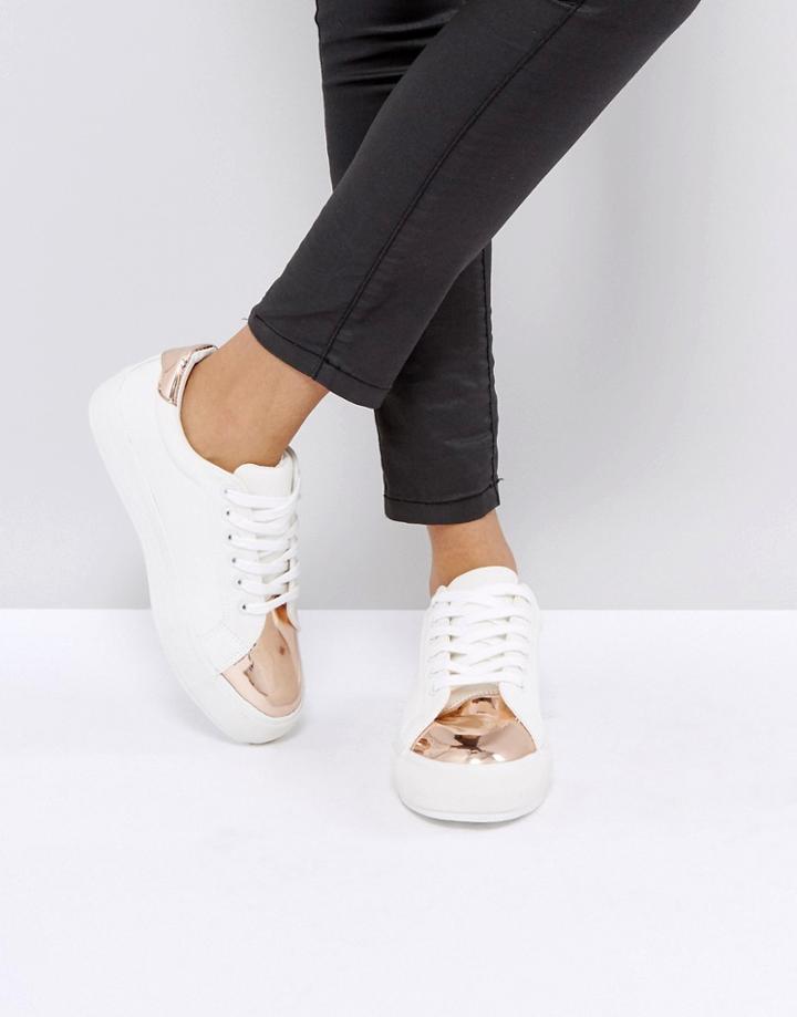 Park Lane Metallic Toe Sneaker - White