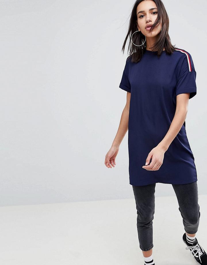 Noisy May Magic Oversized T-shirt With Sports Tape Sleeves - Navy