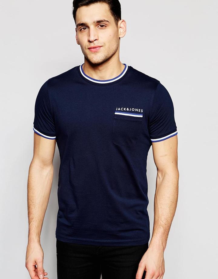 Jack & Jones Retro T-shirt With Chest Print - Navy