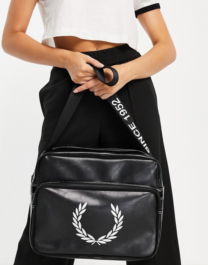 Fred Perry Laurel Wreath Branded Shoulder Bag In Black