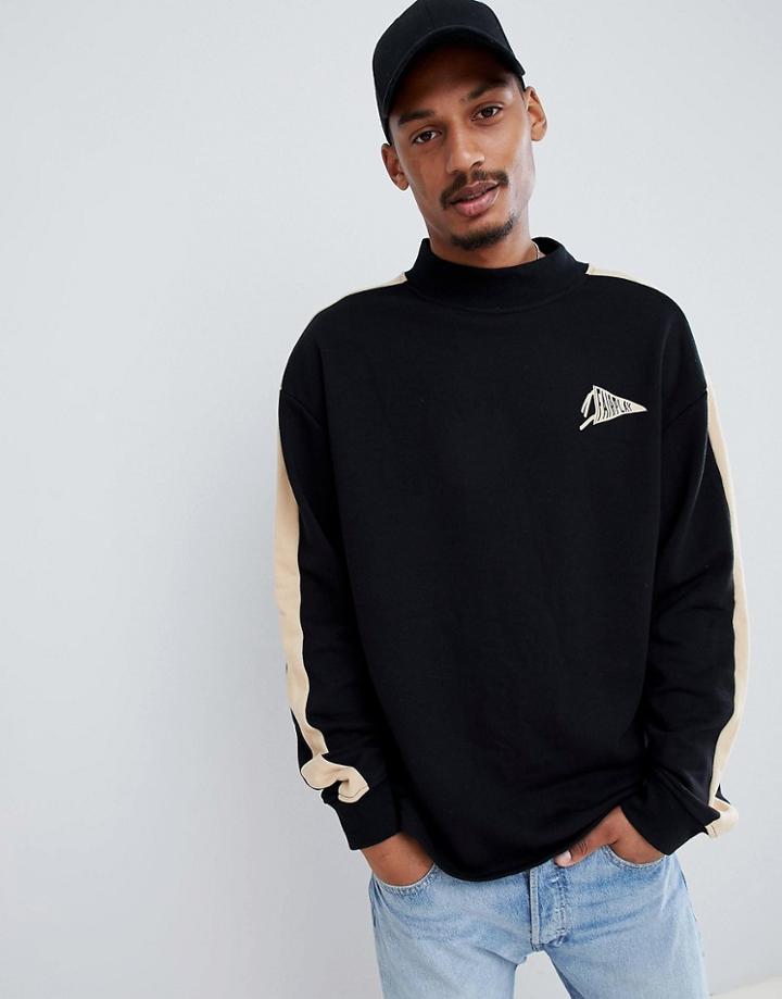Fairplay Mock Neck Sweatshirt With Sleeve Stripe In Black - Black