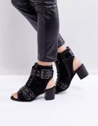 Prettylittlething Buckle Detail Heeled Open Toe Boots - Black