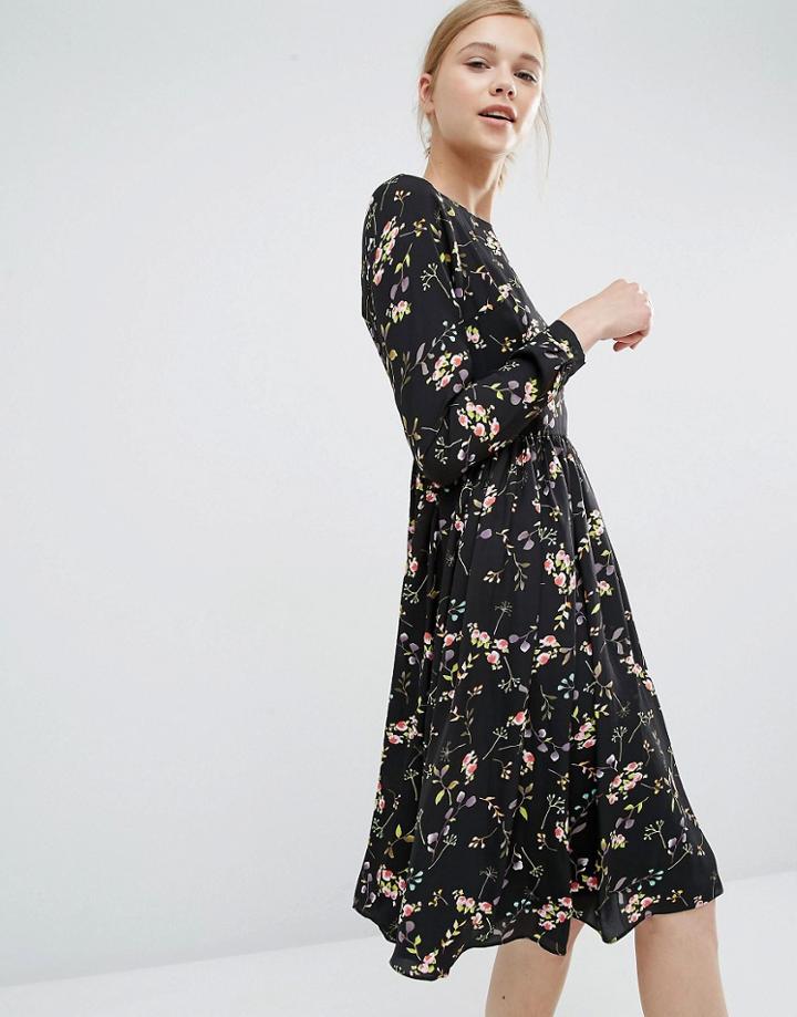 Paisie Knee Length Smock Dress In Floral - Multi