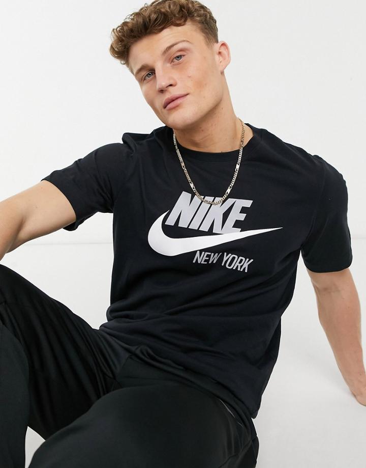 Nike Nyc Logo T-shirt In Black-white