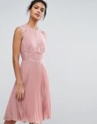 Elise Ryan Pleated Midi Dress With Eyelash Lace Sleeves - Pink