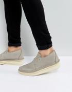 Clarks Originals Oswyn Mid Wedge Sneakers - Gray