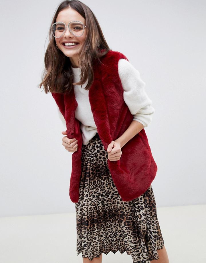 Qed London Soft Faux Fur Vest - Purple
