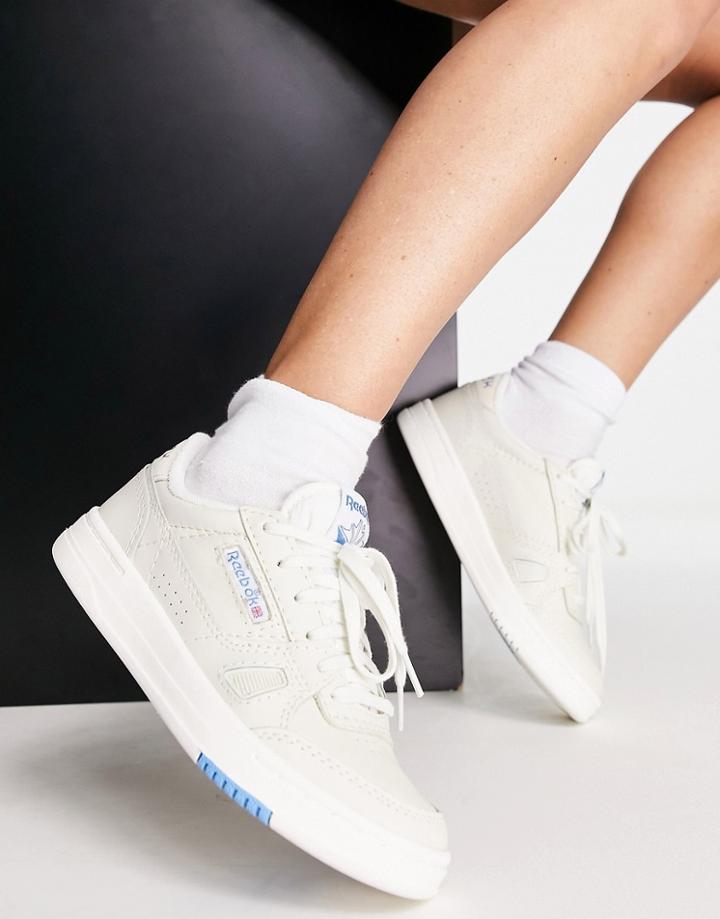 Reebok Lt Court Sneakers In Off White