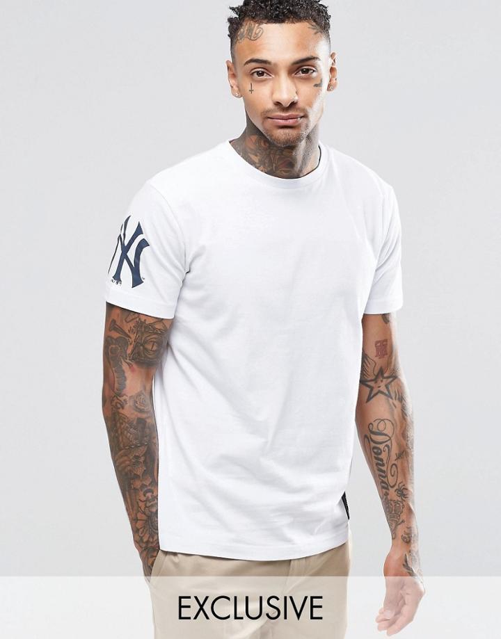 Majestic Yankees T-shirt With Sleeve Logo Exclusive To Asos - White