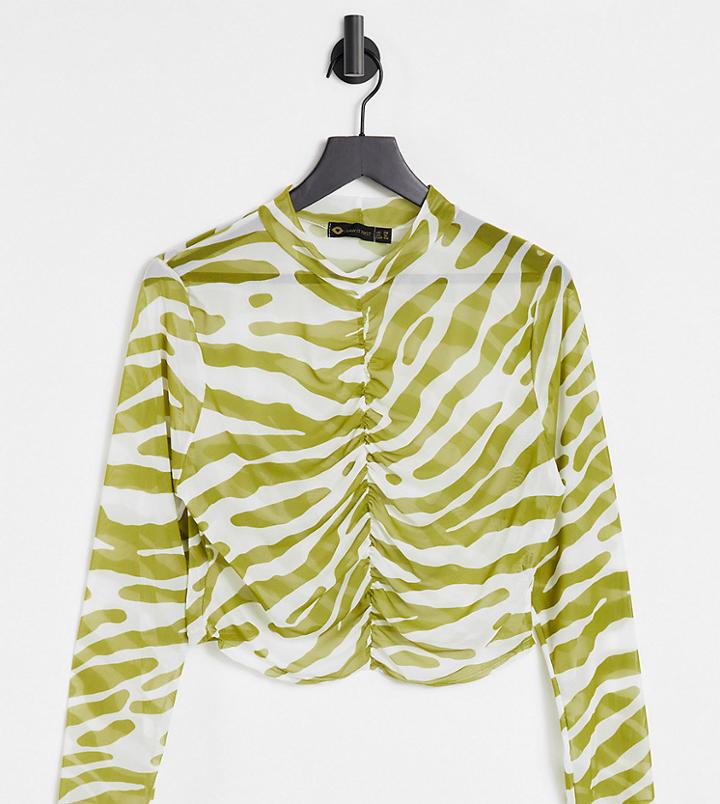 I Saw It First Plus Ruched Crop Top In Olive Green Animal Print-multi