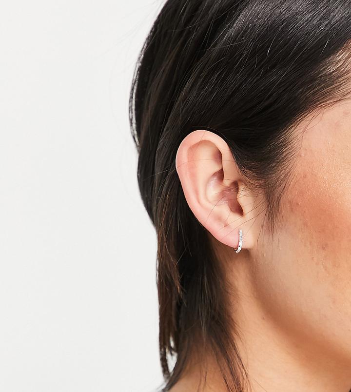 Kingsley Ryan Oval Huggie Hoop Earrings In Sterling Silver Crystal