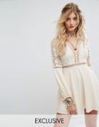 Kiss The Sky Long Sleeve Dress With Lace And Ladder Inserts - Cream