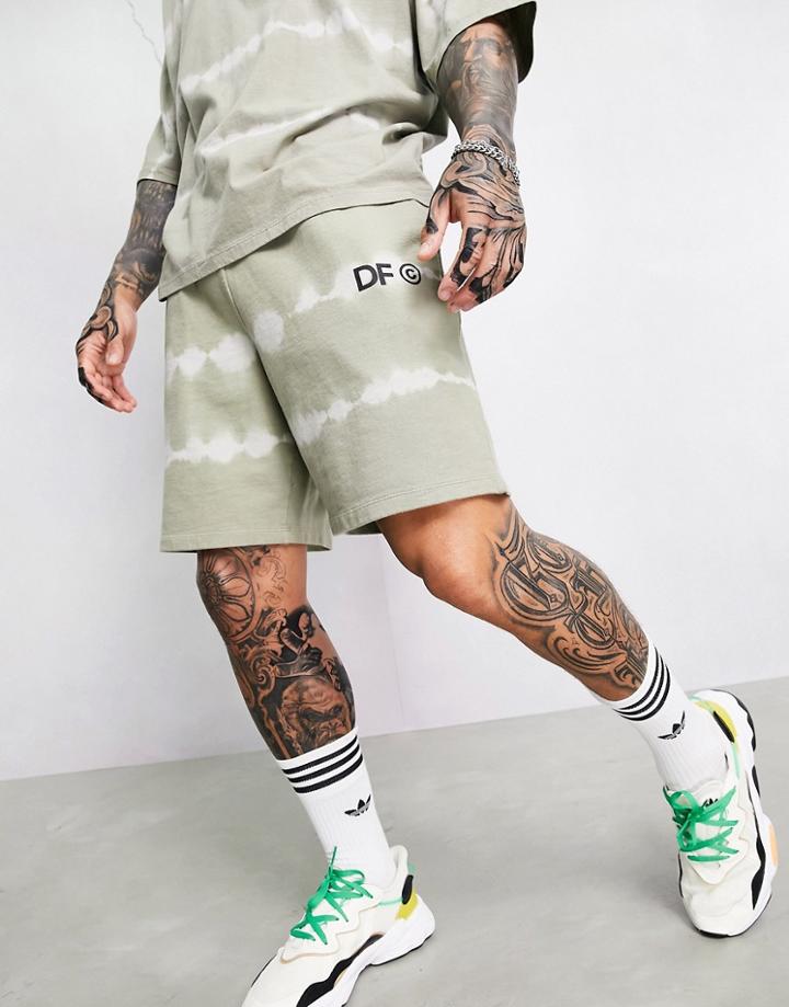 Asos Dark Future Relaxed Short With Logo Print In Khaki Tie Dye - Part Of A Set-green