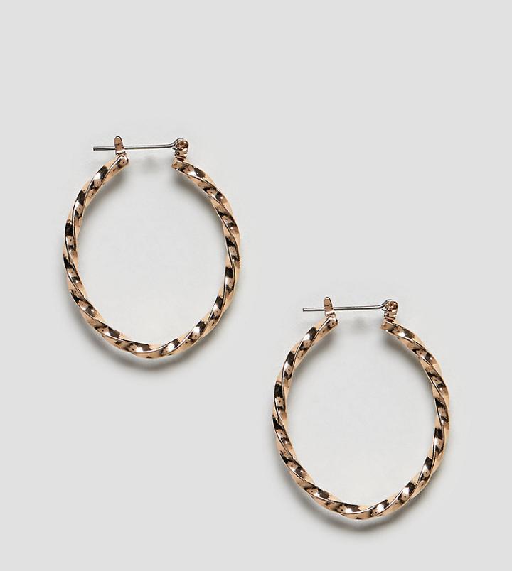 Reclaimed Vintage Inspired Twisted Oval Hoop Earrings - Gold