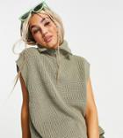 Collusion Ribbed Tank With Zip In Khaki-green
