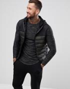 Siksilk Puffer Vest In Black With Camo Panel - Black