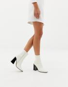 Prettylittlething Patent Flare Heel Boots In White - White
