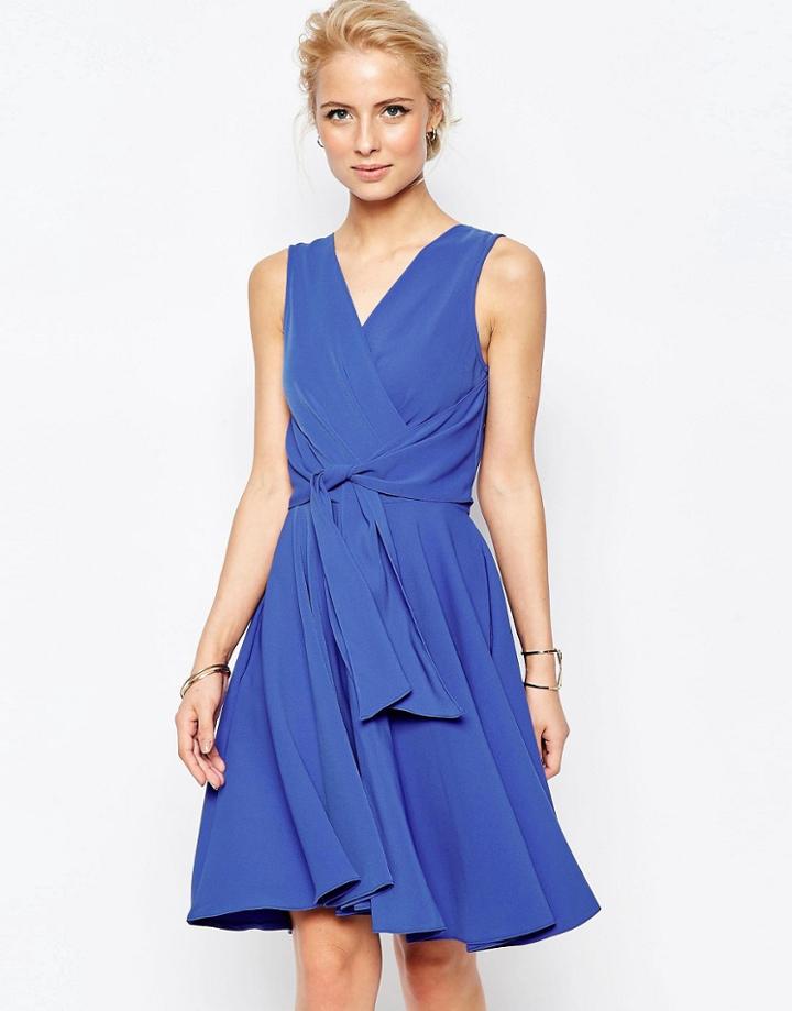 Close Skater Dress With Tie Front - Blue