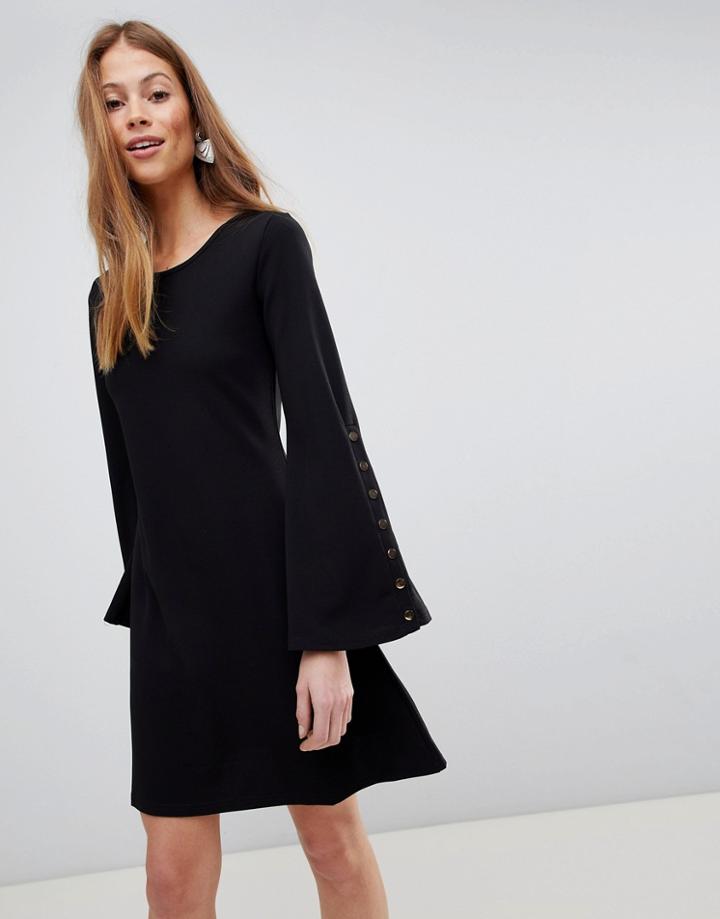 Qed London Popper Sleeve Swing Dress - Black